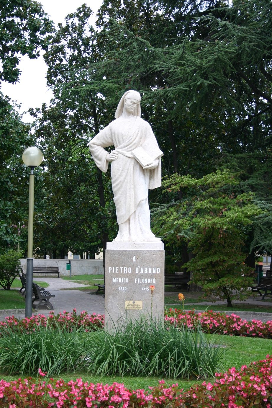 Peter of Abano's monument, Abano Terme, Italy - 01.JPG